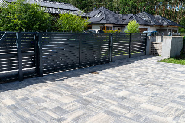 Best Driveway Pavers Near Me  in Delavan, IL